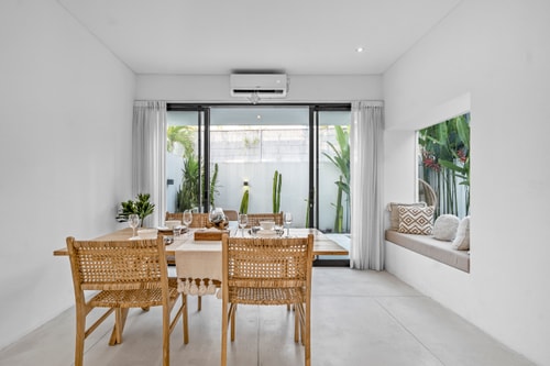 A Villa amidst Famous Restaurants & Bars in Canggu 26 Bali Real Estate