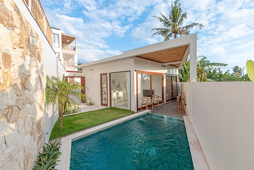 Modern Apartment w/ Pool & Garden in Canggu