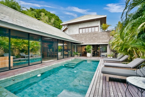 Majestic 5BR Private Villa at Nelayan Beachtown 40 Bali Real Estate