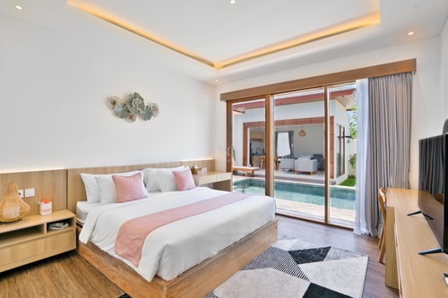 Beautiful Villa with Private Pool Near Savaya 1 Bali Real Estate