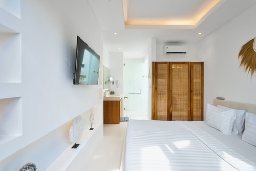 Modern Apartment w/ Pool & Garden in Canggu 12 Bali Real Estate