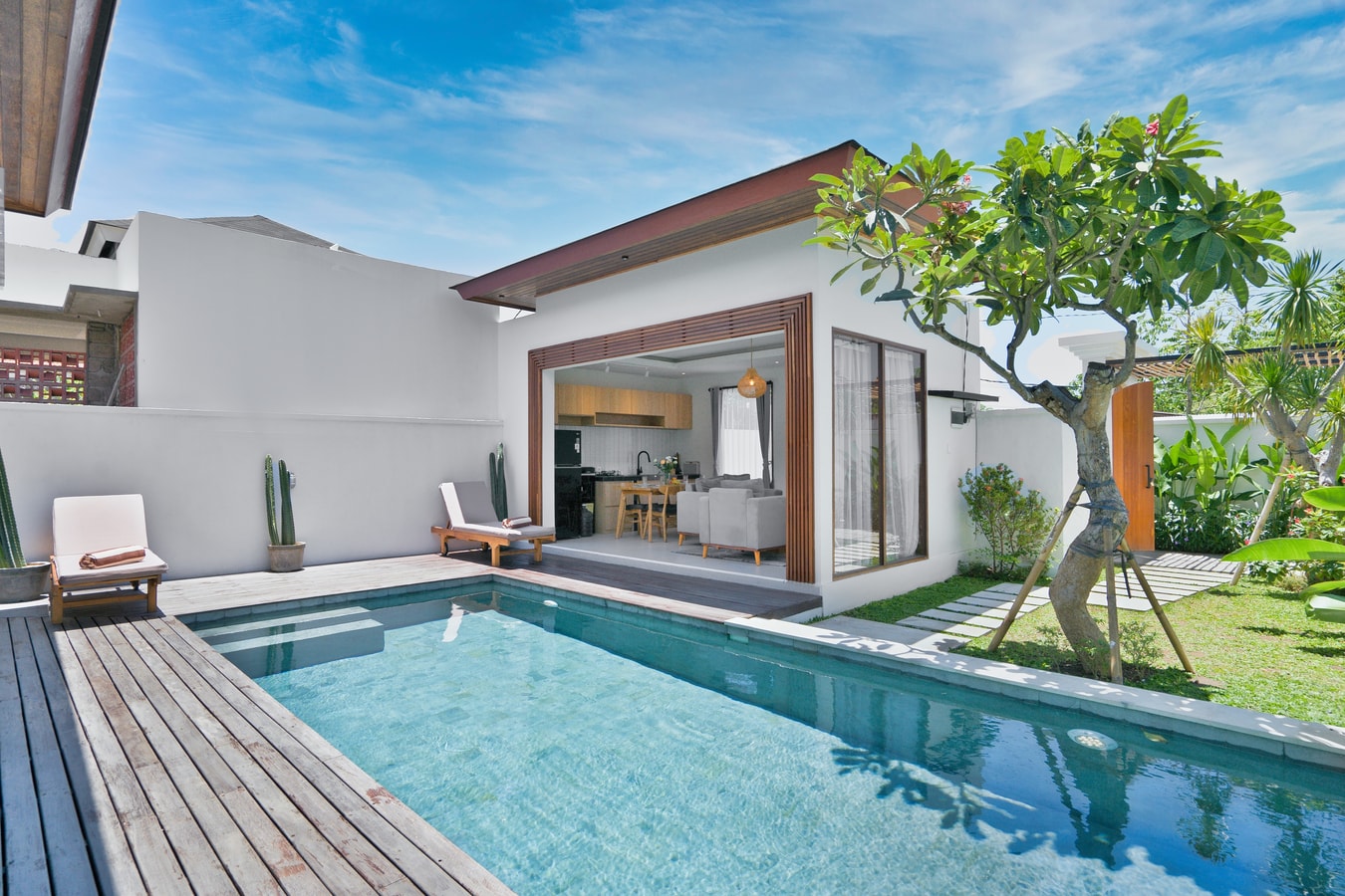 Beautiful Villa with Private Pool Near Savaya