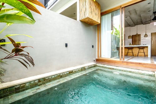 Beachtown Elegance | 2-Story Villa– Pool & Netflix 13 Hombali.com