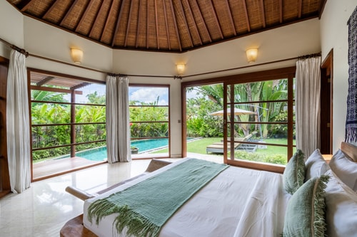 3 Bedroom Luxury Stays at Berawa, Canggu 1 Bali Real Estate