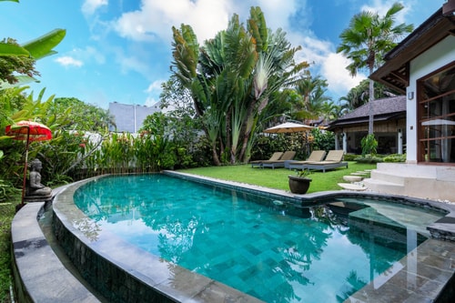 3 Bedroom Luxury Stays at Berawa, Canggu 0 Bali Real Estate