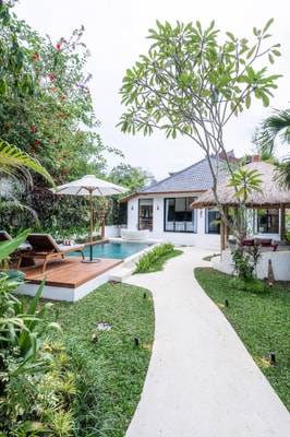 Capri by DH: Luxurious Villa Paddy View 2BR w/Pool 28 Bali Real Estate