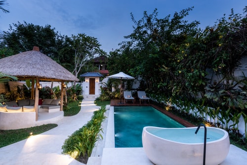 Capri by DH: Luxurious Villa Paddy View 2BR w/Pool 1 Bali Real Estate