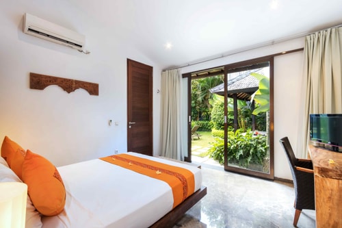 3BR Modern Villa Lush Garden With Pool in Seminyak 35 Bali Real Estate