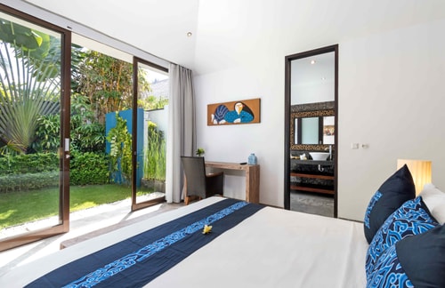 4BR Modern Villa Lush Garden With Pool in Seminyak 5 Bali Real Estate