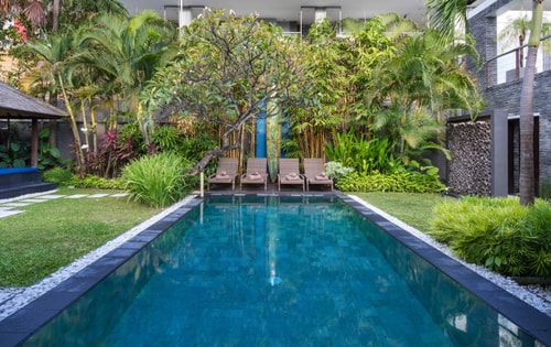 4BR Modern Villa Lush Garden With Pool in Seminyak 42 Hombali.com