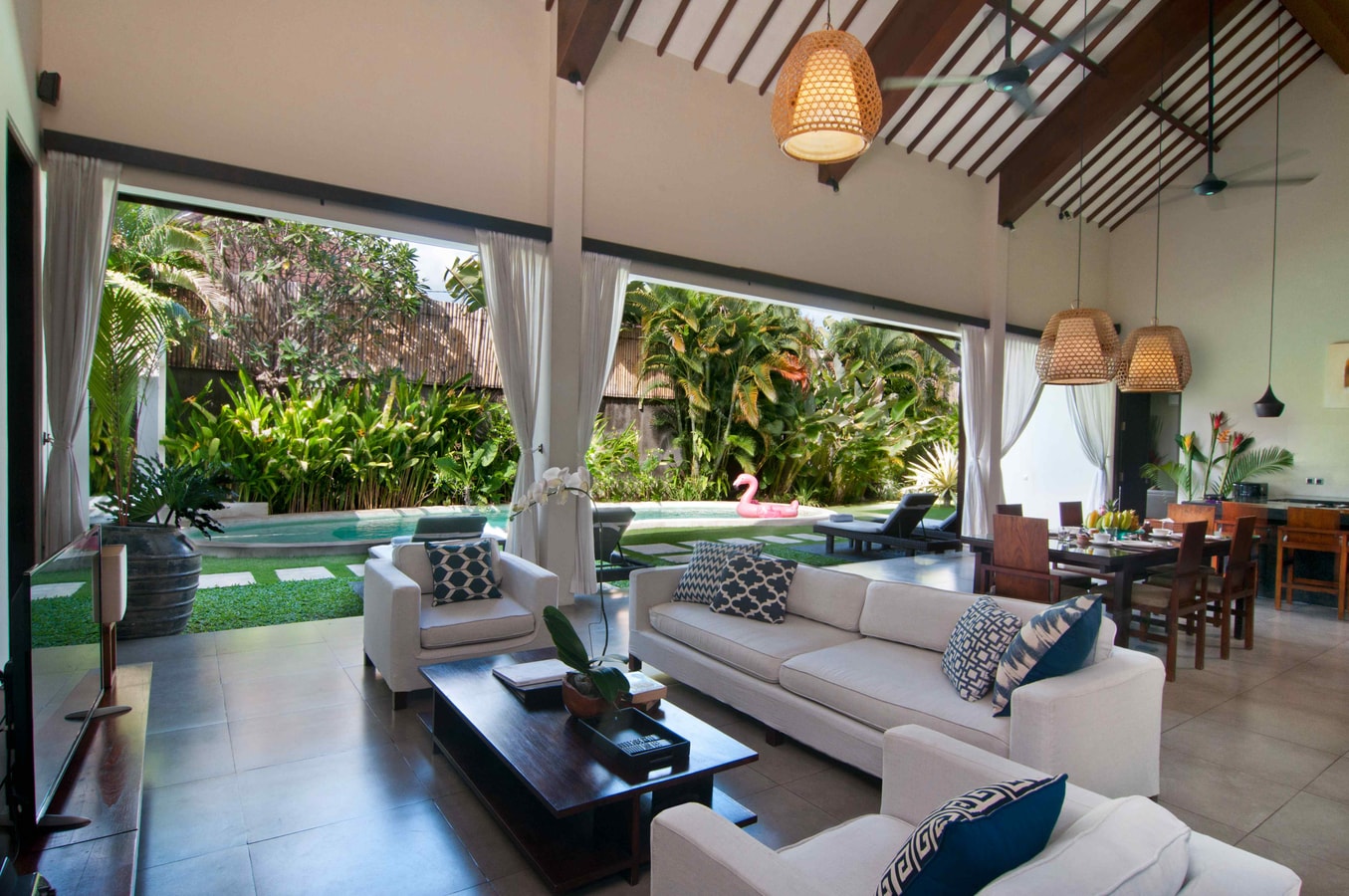 2BR affordable luxury Villa in Heart of Seminyak