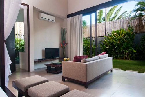 2BR affordable luxury Villa in Heart of Seminyak 10 Hombali.com