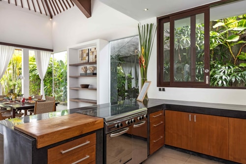 Gorgeous 2BR Balinese Villa in Seminyak Area 9 Bali Real Estate