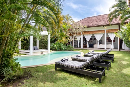 Gorgeous 2BR Balinese Villa in Seminyak Area 0 Bali Real Estate