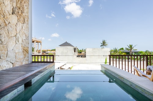 Modern  & Comfort: 1BR Apt with Private Pool 11 Bali Real Estate