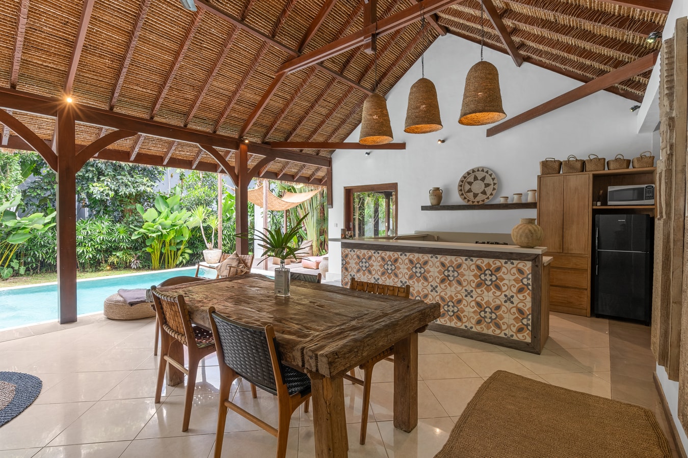 3BR Villa with Pool & Authentic Balinese Touches