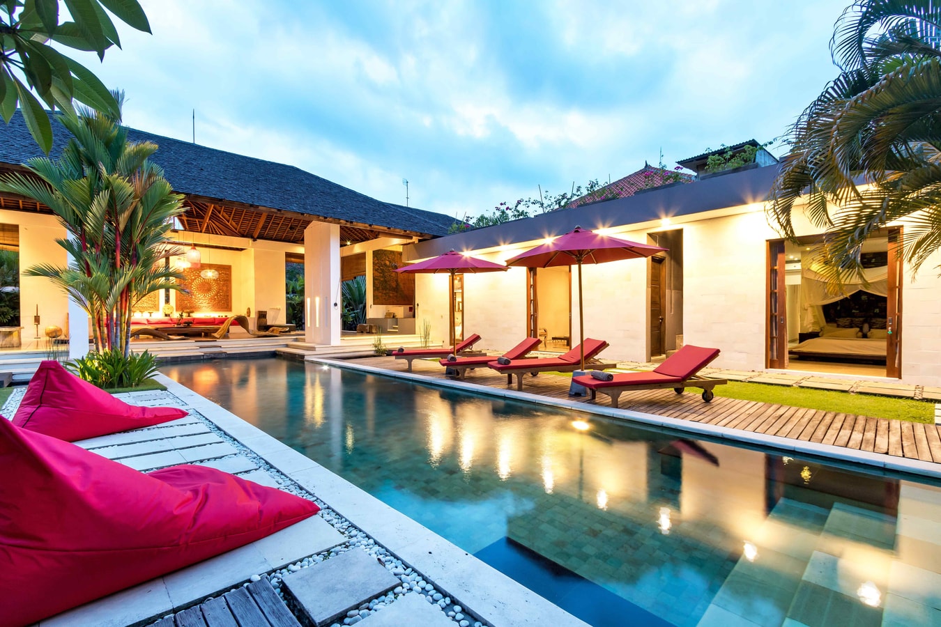 5BR: Private Pool with Modern Interior in Seminyak