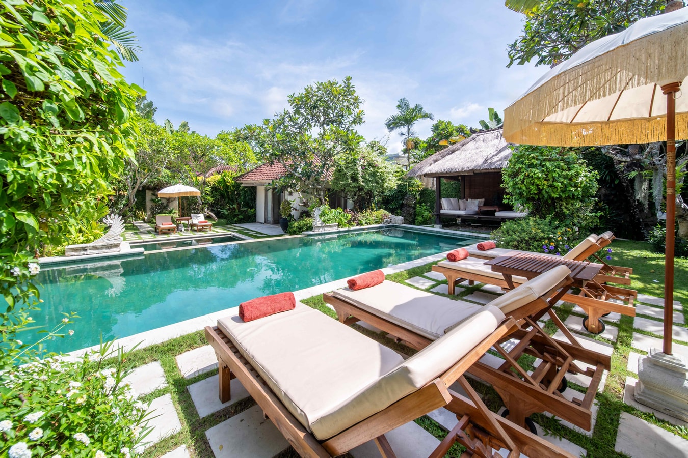 4BR: Elegant Villa with Pool in Seminyak