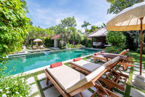 4BR: Elegant Villa with Pool in Seminyak 1 Hombali.com