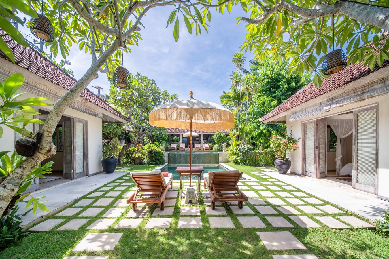 4BR: Elegant Villa with Pool in Seminyak