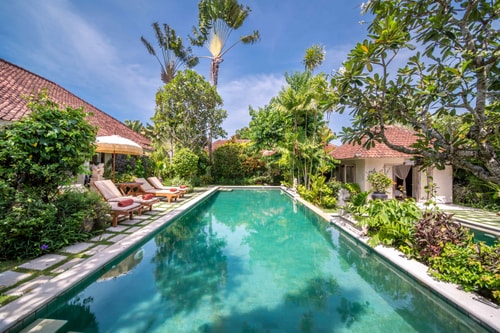 4BR: Elegant Villa with Pool in Seminyak 16 Hombali.com