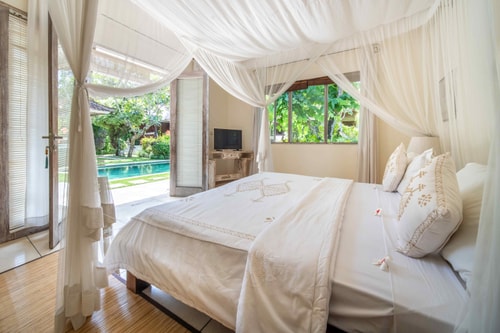 4BR: Elegant Villa with Pool in Seminyak 51 Bali Real Estate