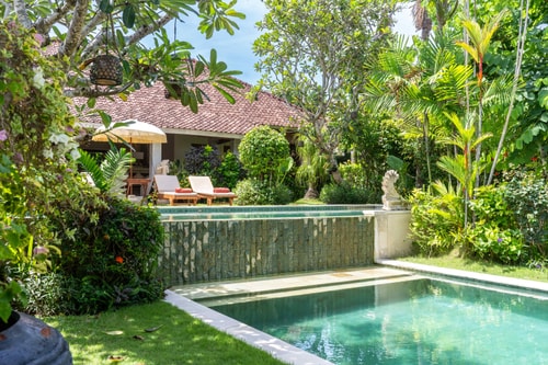 4BR: Elegant Villa with Pool in Seminyak 52 Hombali.com