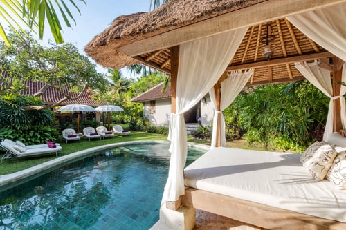 5BR Timeless and Tropical Serenity in Seminyak 33 Hombali.com