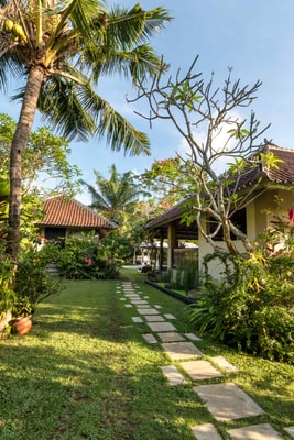 5BR Timeless and Tropical Serenity in Seminyak 38 Hombali.com