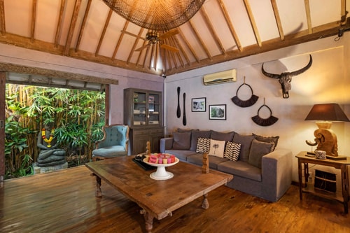 5BR Timeless and Tropical Serenity in Seminyak 50 Hombali.com