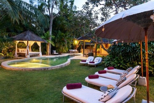 5BR Timeless and Tropical Serenity in Seminyak 55 Hombali.com