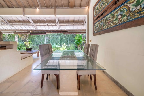 6BR: Big Capacity Villa in Seminyak 55 Bali Real Estate