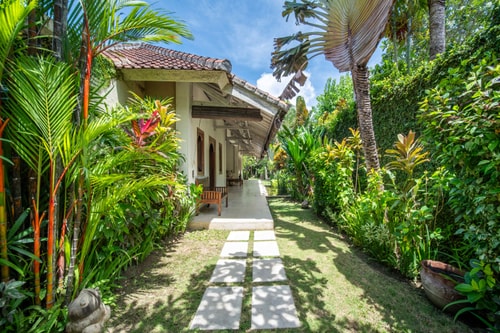 6BR: Big Capacity Villa in Seminyak 57 Bali Real Estate