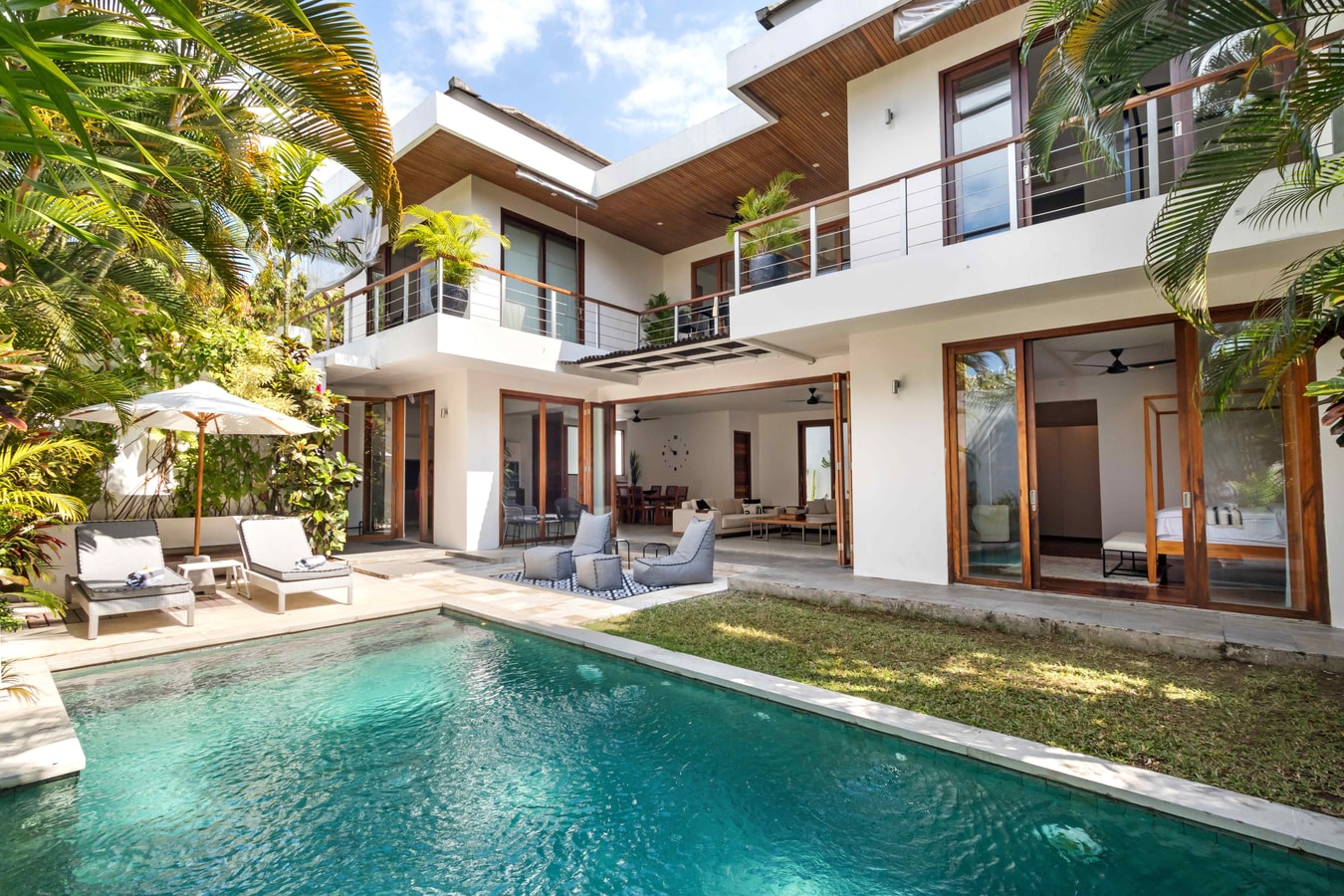 3BR: Modern comfort Villa in Seminyak Bali Real Estate