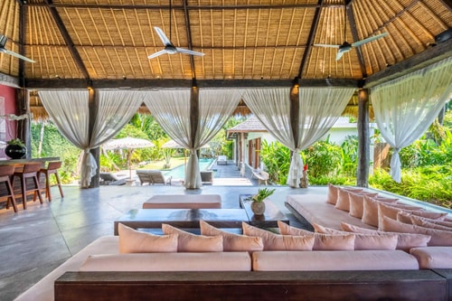 5BR: Big Villa in Heart of Seminyak 7 Bali Real Estate