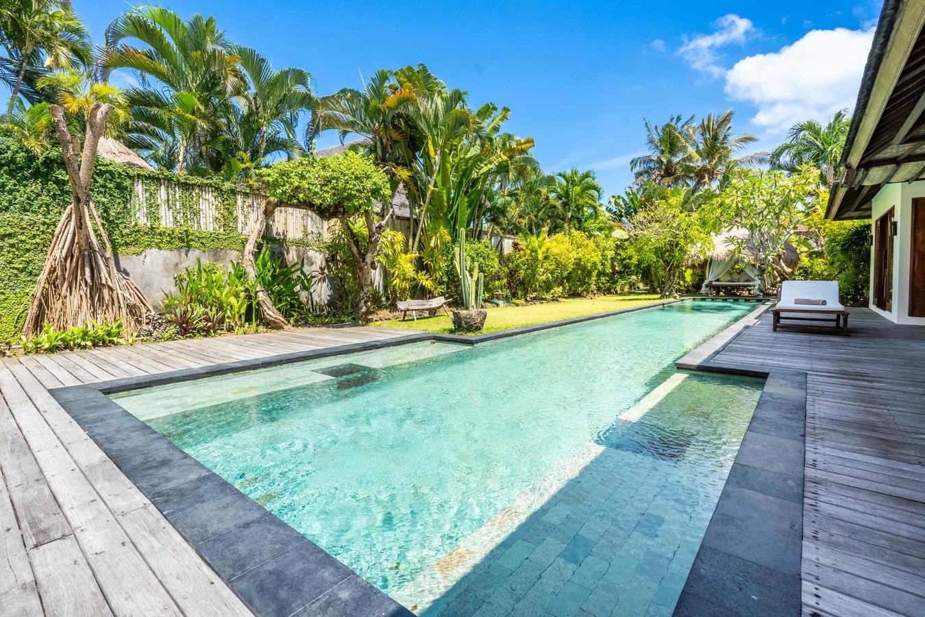 5BR: Big Villa in Heart of Seminyak