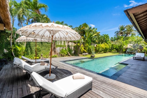 8BR: Big Villa with King Bed in Seminyak 14 Bali Real Estate