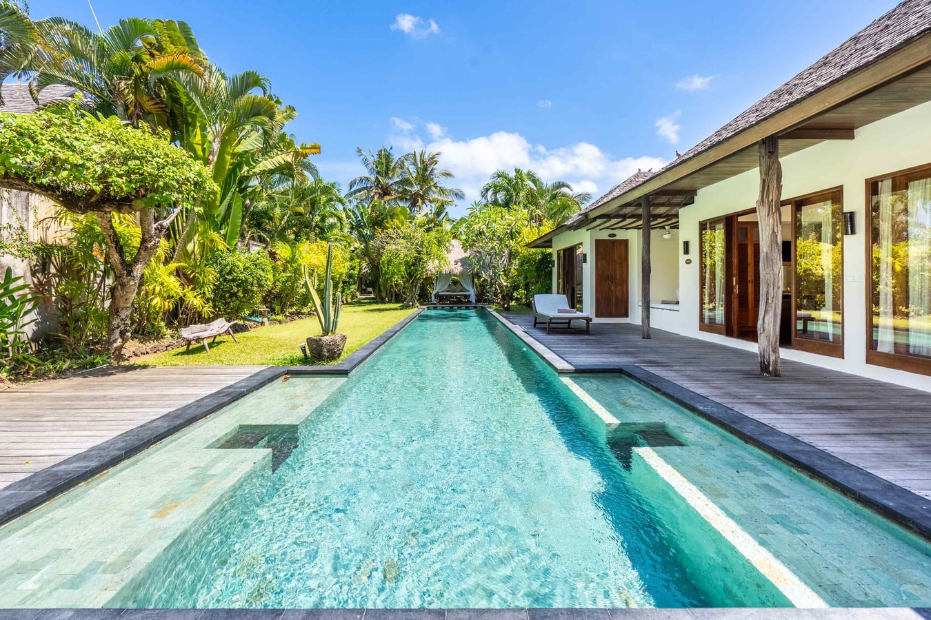 8BR: Big Villa with King Bed in Seminyak