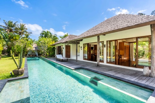 8BR: Big Villa with King Bed in Seminyak 0 Bali Real Estate