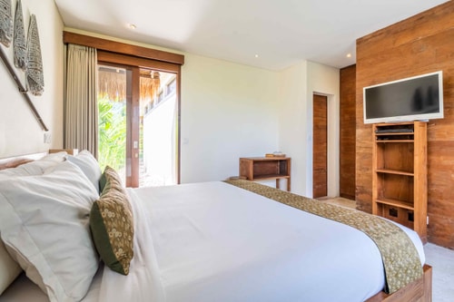 8BR: Big Villa with King Bed in Seminyak 41 Bali Real Estate