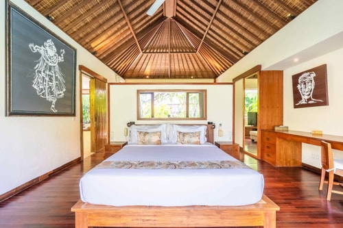 8BR: Big Villa with King Bed in Seminyak 53 Bali Real Estate