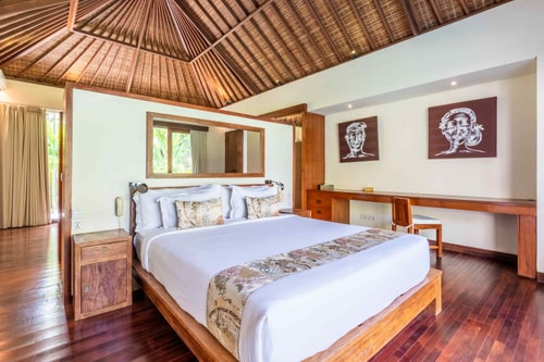 8BR: Big Villa with King Bed in Seminyak 54 Hombali.com