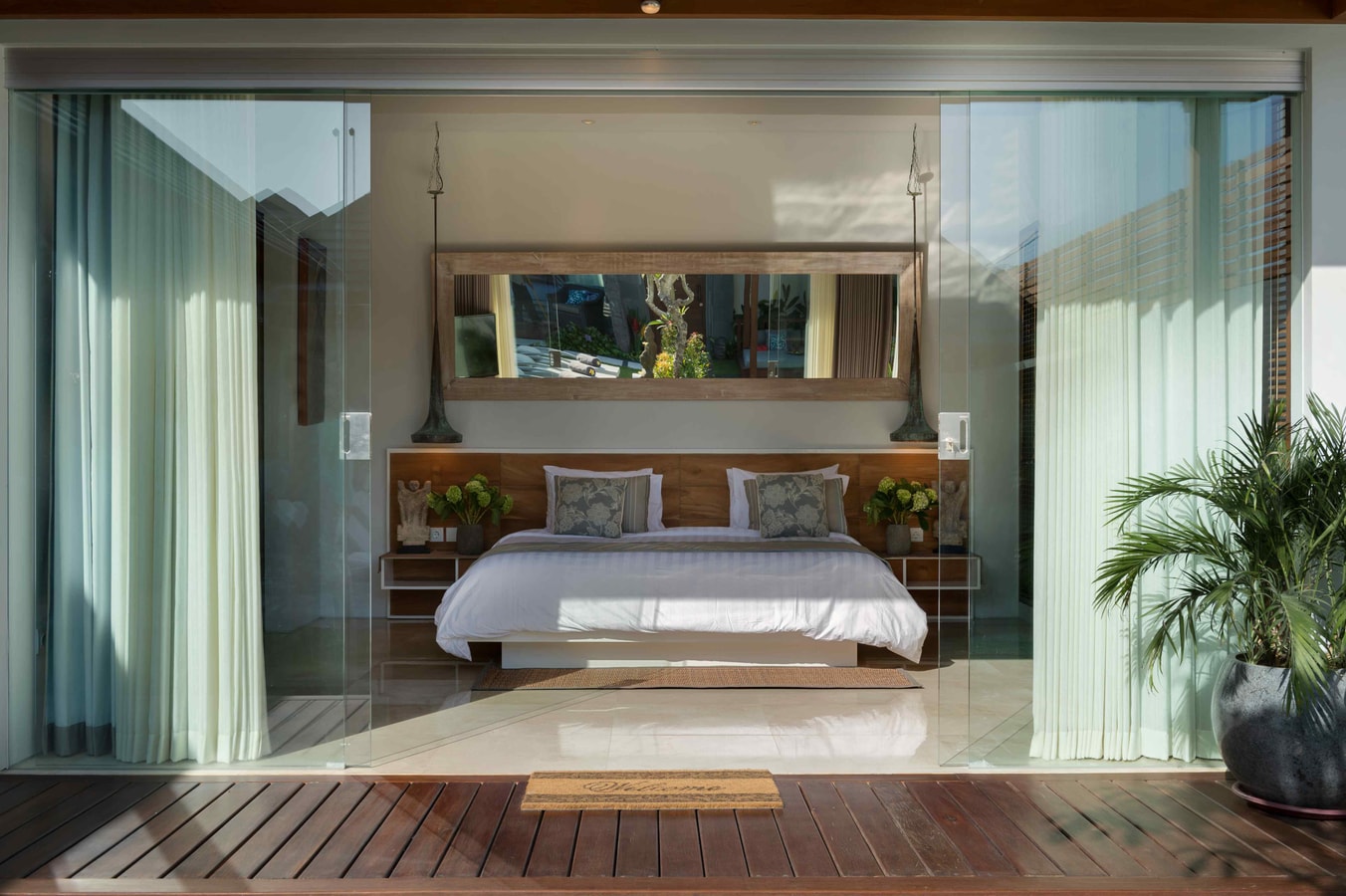 4BR: Cozy and Modern Villa in Seminyak