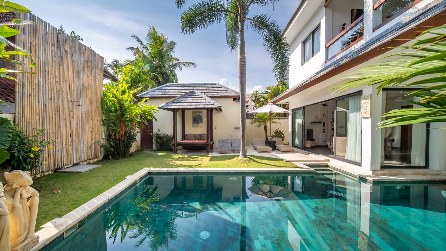 3BR: Spacious and Modern Villa in Seminyak