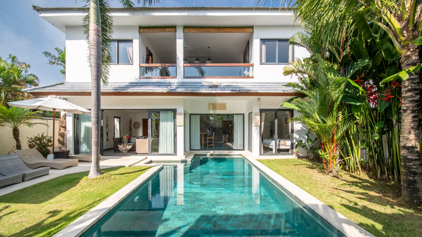 3BR: Spacious and Modern Villa in Seminyak Bali Real Estate