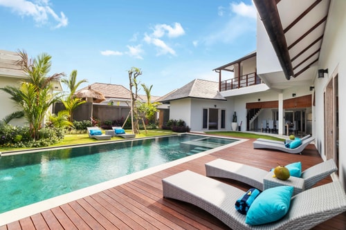 7BR: Family Villa with 2 Pools 1 Bali Real Estate