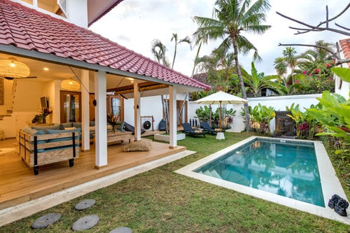 Cozy 3BR Villa with pool in Seminyak 46 Bali Real Estate