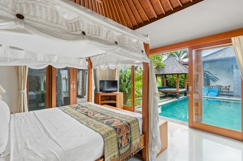 3BR Family Villa with Private Pool & Lounge 12 Bali Real Estate