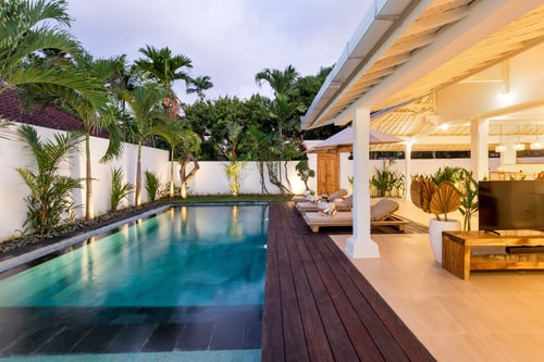 4BR Stunning Seminyak Villa 68 Bali Real Estate