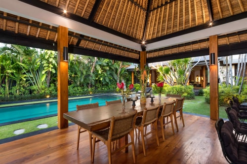 3BR Wide Spacious Villa in Seminyak 48 Hombali.com